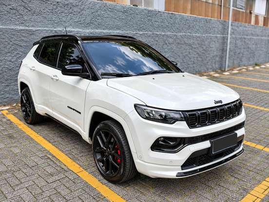 JEEP-COMPASS-2.0 HURRICANE 4 TURBO GASOLINA BLACKHAWK AT9 JEEP-COMPASS-2024