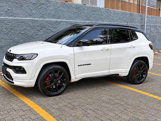 JEEP-COMPASS-2.0 HURRICANE 4 TURBO GASOLINA BLACKHAWK AT9 JEEP-COMPASS-2024