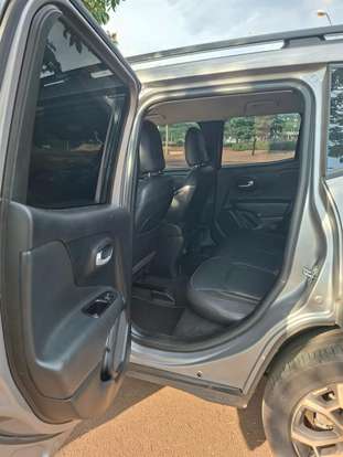 JEEP-RENEGADE-2022