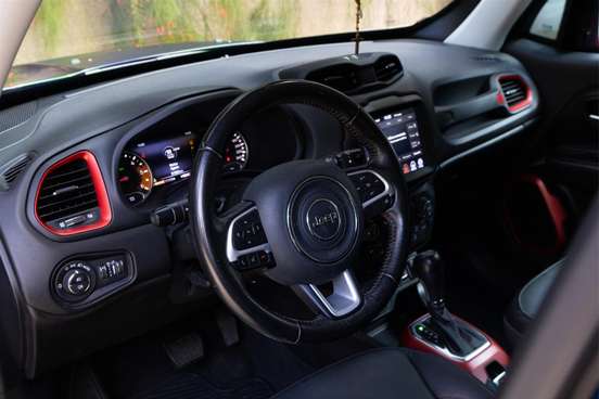 JEEP-RENEGADE-2019