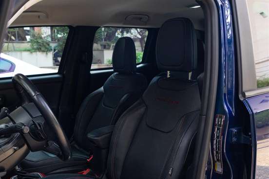 JEEP-RENEGADE-2019