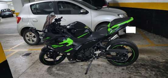KAWASAKI-NINJA 400-2021