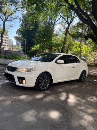 KIA CERATO 2.0 KOUP 16V GASOLINA 2P AUTOMÁTICO