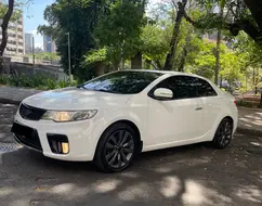 KIA CERATO 2.0 KOUP 16V GASOLINA 2P AUTOMÁTICO KIA CERATO 2.0 KOUP 16V GASOLINA 2P AUTOMÁTICO