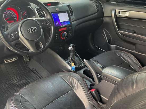 KIA-CERATO-2.0 KOUP 16V GASOLINA 2P AUTOMÁTICO KIA-CERATO-2011
