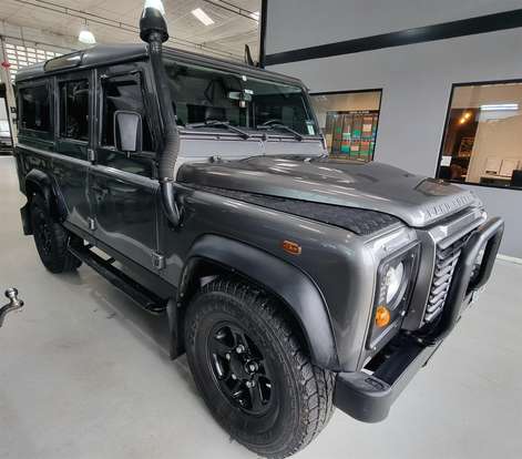 LAND ROVER-DEFENDER-2009