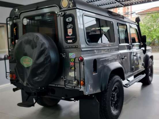 LAND ROVER-DEFENDER-2.4 110 SW 4X4 TURBO DIESEL 4P MANUAL LAND ROVER-DEFENDER-2009
