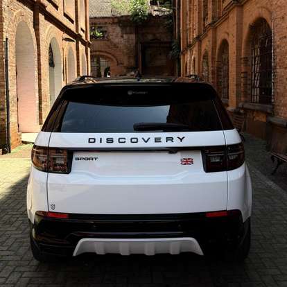 LAND ROVER-DISCOVERY SPORT-2024