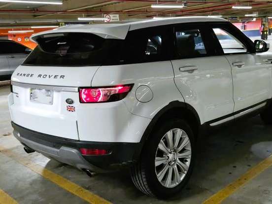 LAND ROVER-RANGE ROVER EVOQUE-2.0 PRESTIGE 4WD 16V GASOLINA 4P AUTOMÁTICO LAND ROVER-RANGE ROVER EVOQUE-2015