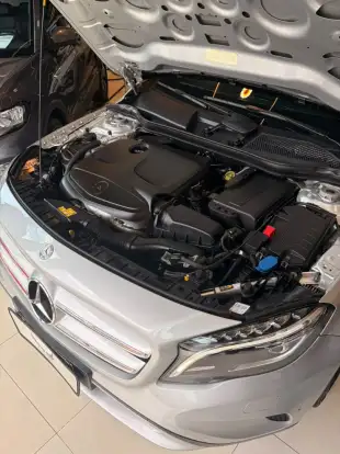 MERCEDES-BENZ-GLA 200-2014