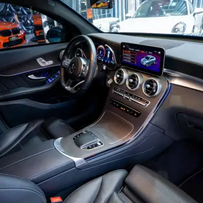 MERCEDES-BENZ-GLC 300-2023