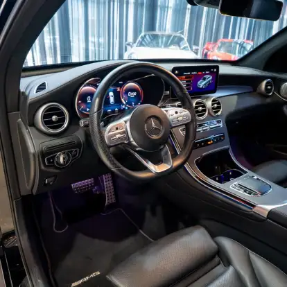 MERCEDES-BENZ-GLC 300-2023