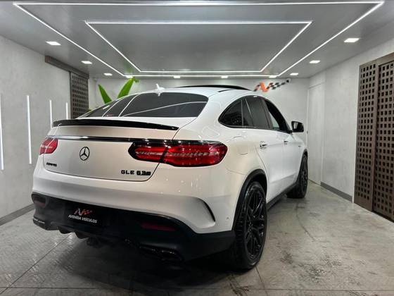 MERCEDES-BENZ GLE 63 AMG 5.5 V8 TURBO GASOLINA COUPÉ 4MATIC 7G-TRONIC