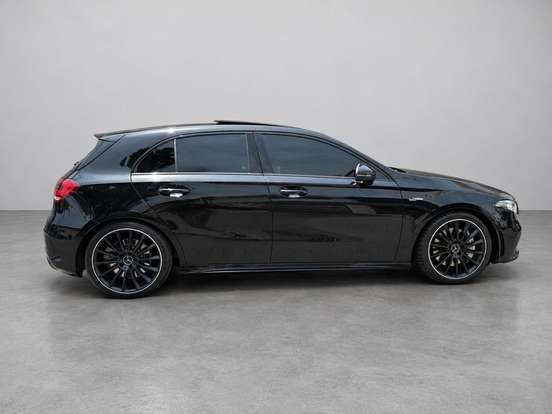 MERCEDES-BENZ-A 35 AMG-2019