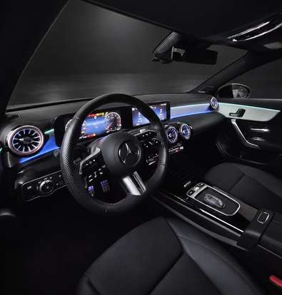 MERCEDES-BENZ-CLA 200-1.3 MHEV AMG LINE 7G-DCT MERCEDES-BENZ-CLA 200-2024