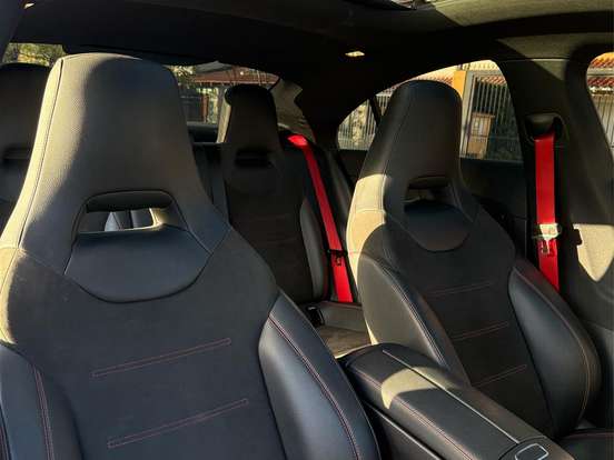 MERCEDES-BENZ-CLA 35 AMG-2.0 CGI GASOLINA 4MATIC 7G-DCT MERCEDES-BENZ-CLA 35 AMG-2020