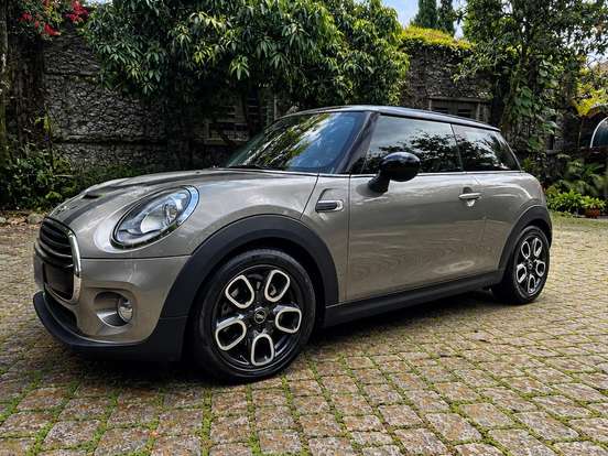 MINI-COOPER-1.5 12V TURBO GASOLINA TOP 2P AUTOMÁTICO MINI-COOPER-2017