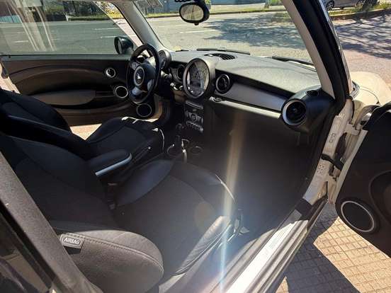 MINI-COOPER-1.6 16V GASOLINA 2P AUTOMÁTICO MINI-COOPER-2009