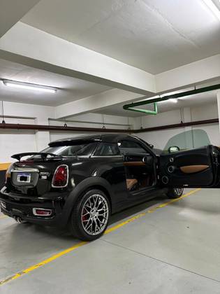 MINI COOPER 1.6 S COUPÉ 16V TURBO GASOLINA 2P AUTOMÁTICO
