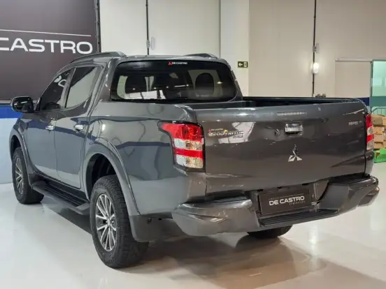 MITSUBISHI-L200 TRITON-2.4 16V TURBO DIESEL SPORT HPE-S CD 4P 4X4 AUTOMÁTICO MITSUBISHI-L200 TRITON-2020