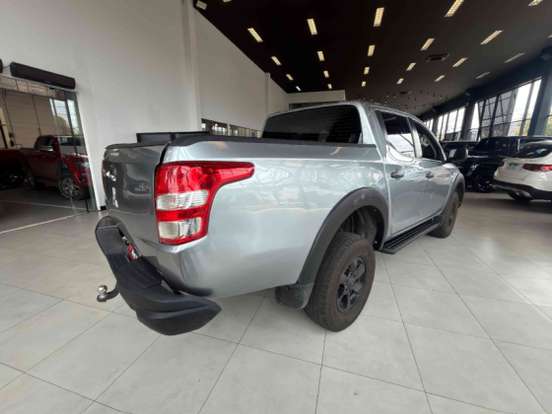 MITSUBISHI-L200 TRITON-2.4 16V TURBO DIESEL GLS CD 4X4 AUTOMÁTICO MITSUBISHI-L200 TRITON-2022