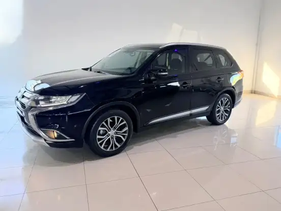 MITSUBISHI-OUTLANDER-2.0 16V GASOLINA 4P AUTOMÁTICO MITSUBISHI-OUTLANDER-2017