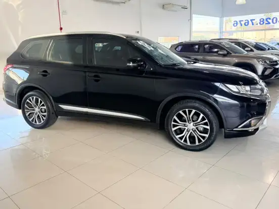MITSUBISHI-OUTLANDER-2.0 16V GASOLINA 4P AUTOMÁTICO MITSUBISHI-OUTLANDER-2017