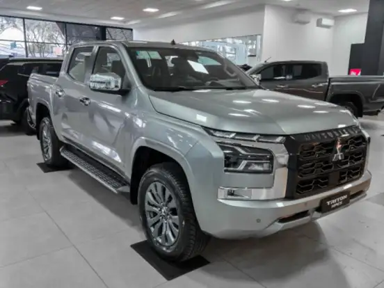 MITSUBISHI-TRITON-2.4 BITURBO DIESEL CD HPE-S 4X4 AUTOMÁTICO MITSUBISHI-TRITON-2026