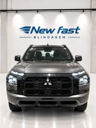 MITSUBISHI TRITON 2.4 BITURBO DIESEL CD TARMAC 4X2 AUTOMÁTICO
