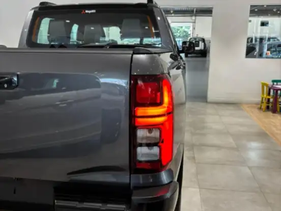 MITSUBISHI-TRITON-2.4 BITURBO DIESEL CD TARMAC 4X2 AUTOMÁTICO MITSUBISHI-TRITON-2026