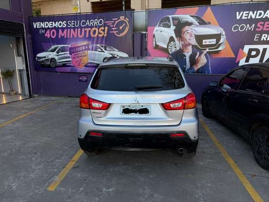 MITSUBISHI-ASX-2011