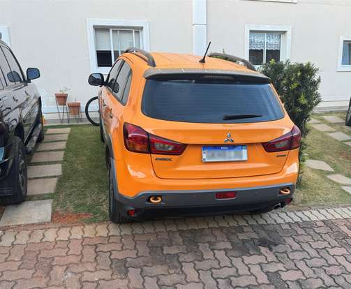 MITSUBISHI-ASX-2016