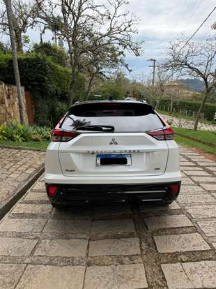 MITSUBISHI-ECLIPSE CROSS-2024