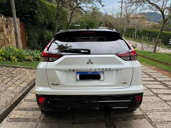 MITSUBISHI-ECLIPSE CROSS-1.5 MIVEC TURBO GASOLINA RUSH CVT MITSUBISHI-ECLIPSE CROSS-2024