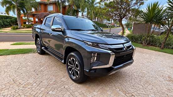 MITSUBISHI-L200 TRITON-2024