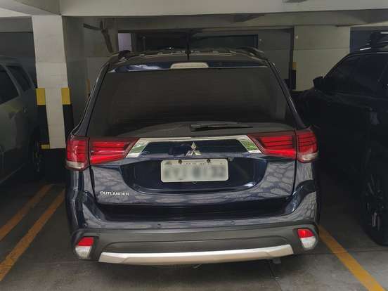 MITSUBISHI-OUTLANDER-2.0 16V GASOLINA 4P AUTOMÁTICO MITSUBISHI-OUTLANDER-2016