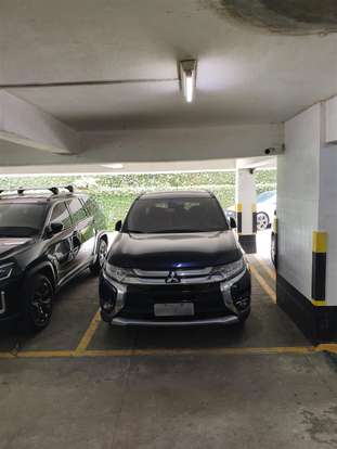 MITSUBISHI-OUTLANDER-2016