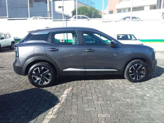 NISSAN-KICKS-2025