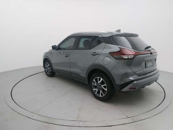 NISSAN-KICKS-2024