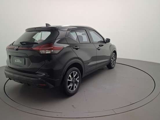 NISSAN-KICKS-2024