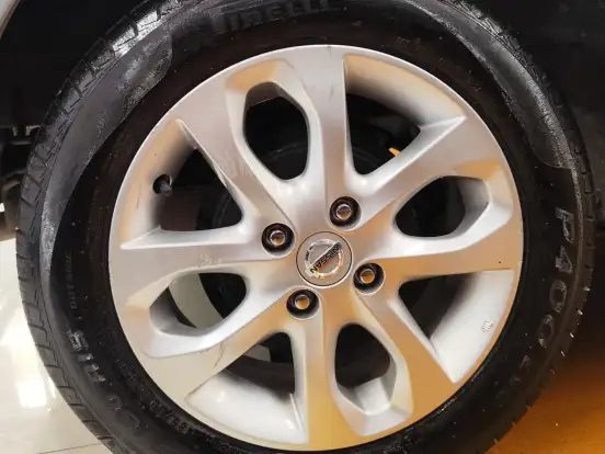 NISSAN-MARCH-1.6 SV 16V FLEXSTART 4P XTRONIC NISSAN-MARCH-2020