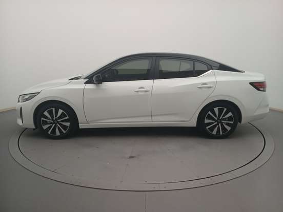 NISSAN-SENTRA-2025