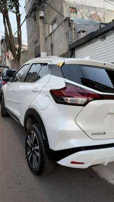 NISSAN-KICKS-2022