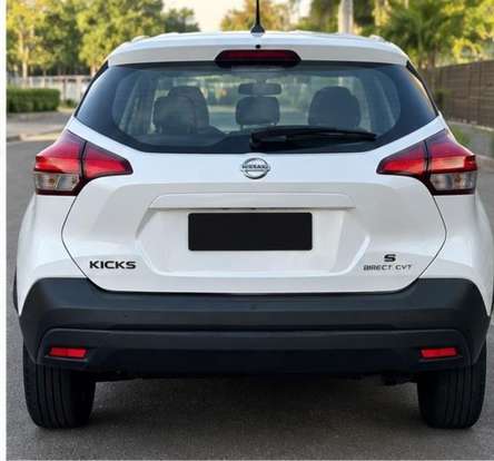NISSAN-KICKS-2019
