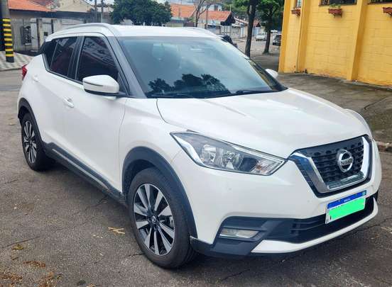 NISSAN-KICKS-2020
