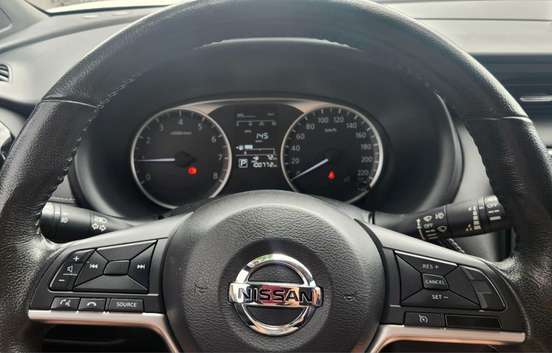 NISSAN-KICKS-2020