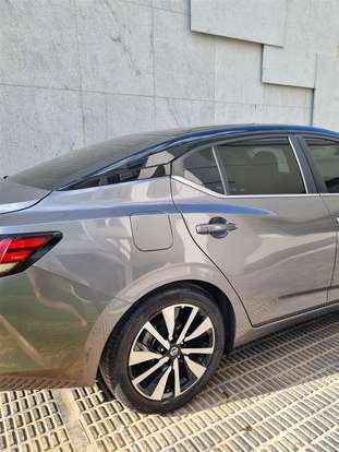 NISSAN-SENTRA-2024