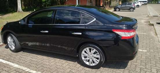 NISSAN-SENTRA-2014