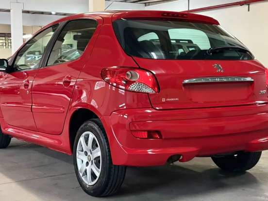 PEUGEOT-207-1.4 XR 8V FLEX 4P MANUAL PEUGEOT-207-2011