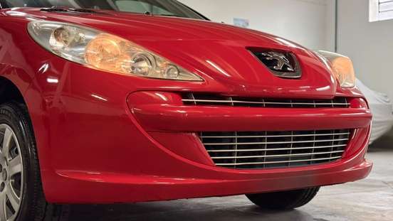 PEUGEOT-207-2011